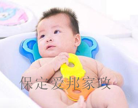 洗澡玩具
